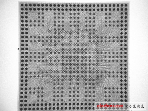 在拆開A4處理器之前，先用X-射線感受下A4處理器的內(nèi)部