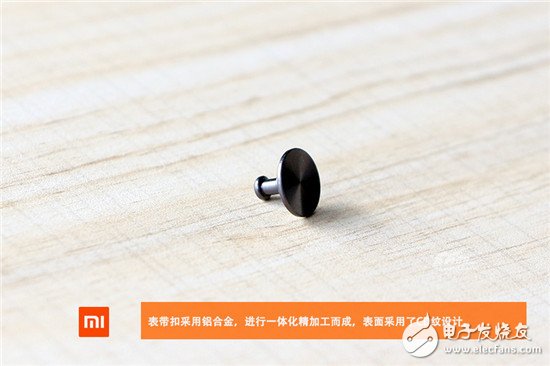 小米手環(huán)2暴力拆解評測 對比上一代差別在哪？