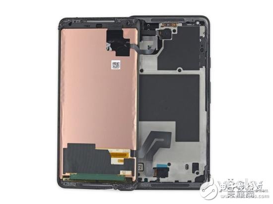 Pixel 2 XL拆解:谷歌首款移動(dòng)芯片在這里